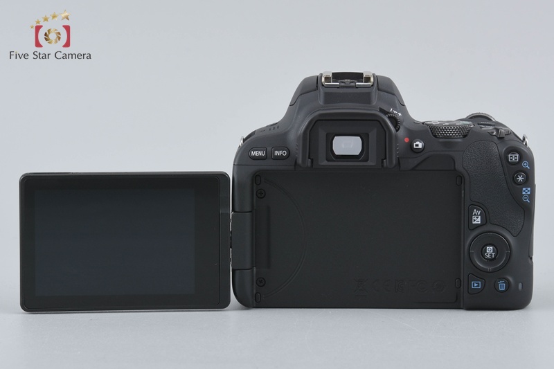 Canon EOS Kiss X9 / Rebel SL2 / 200D Black 24.2 MP DSLR Camera