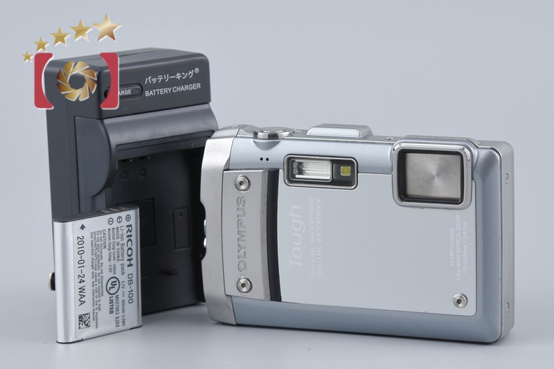 Olympus Tough TG-810 Silver 14.0 MP Digital Camera [Japanese