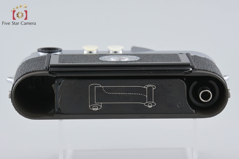 Leica MP no. P227 Complete 1957 35mm Raangefinder Film Camera w