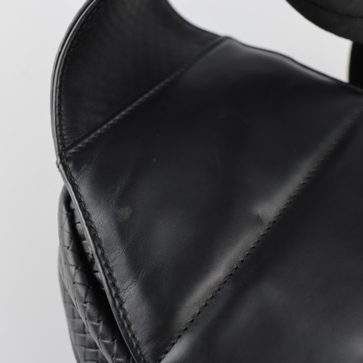 美品【ボッテガヴェネタ本物】ベルトバッグ/ボディバッグ/レザー/ブラック 美品【ボッテガヴェネタ本物】ベルトバッグ/ボディバッグ/レザー