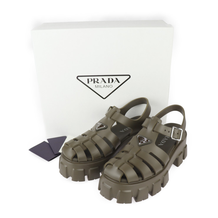 PRADA｜SANDALS (1X853M 3LKK F0E18) Black Rubber Monolith sandals | PRADA