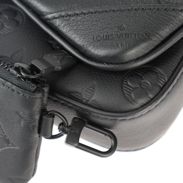 LOUIS VUITTON Shoulder Bag M46602 Trio Messenger Monogram shadow