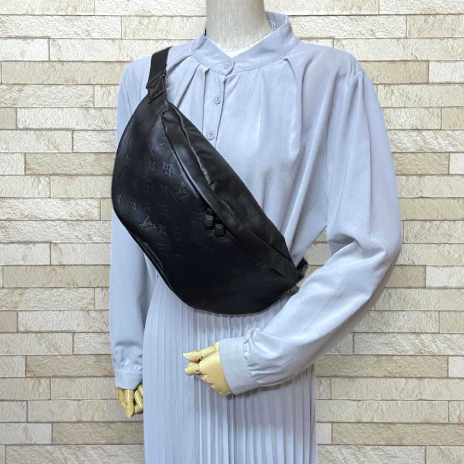 LOUIS VUITTON Sling Bag M44388 Monogram shadow leather Discovery