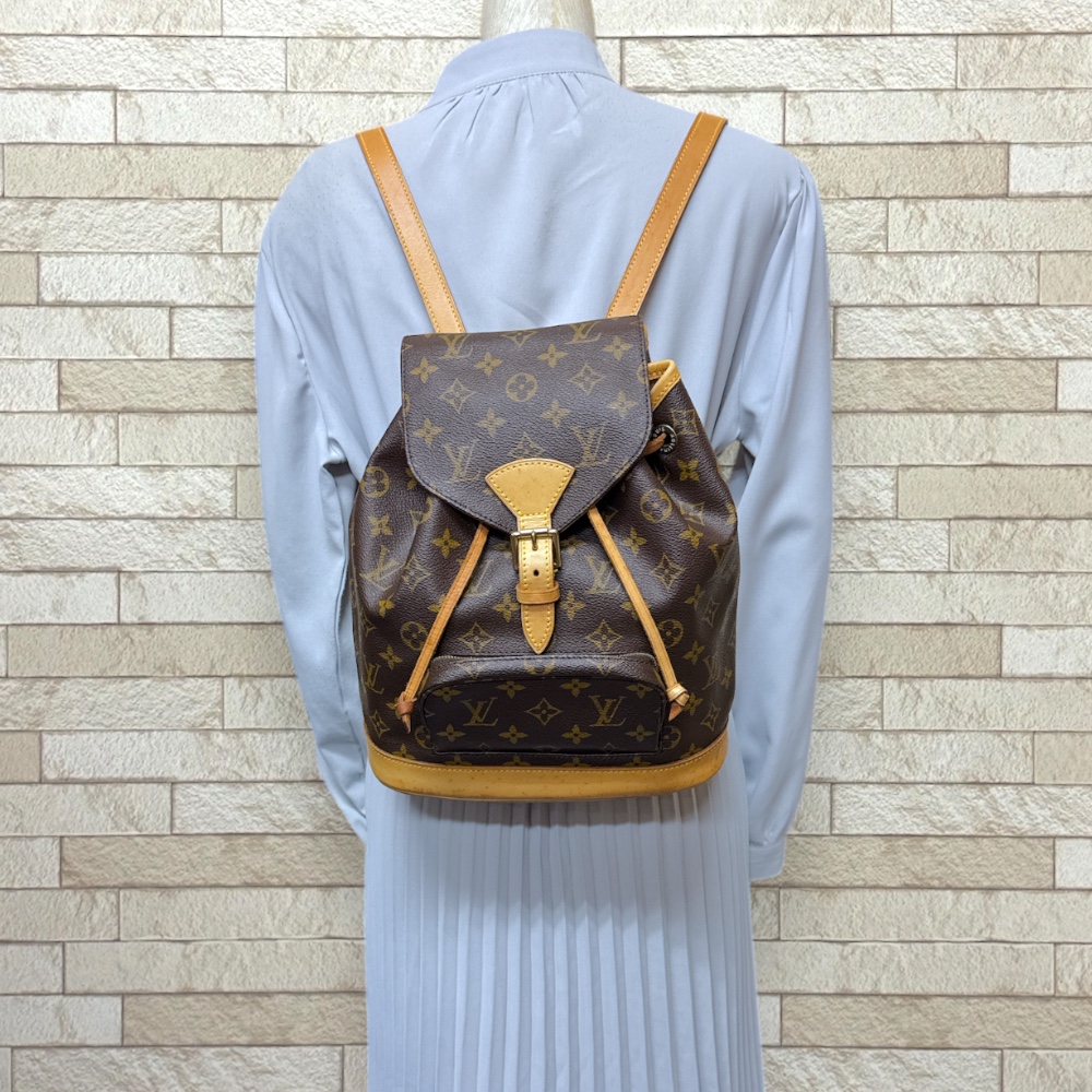 LOUIS VUITTON M51136 MontsourisMM Backpack Â· Daypack Monogram canvas $_57.JPG?set_id=880000500F main image 3