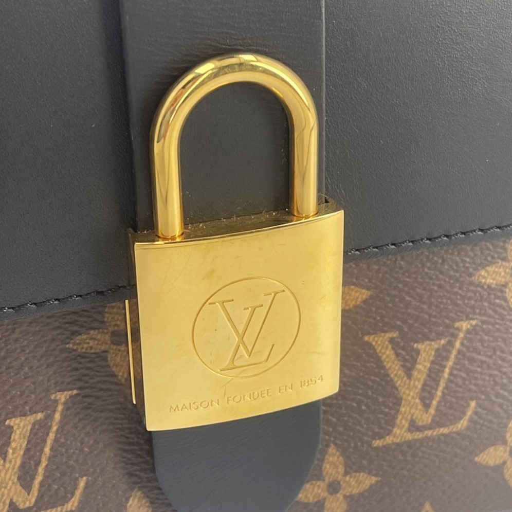 LOUIS VUITTON Shoulder Bag M44141 Monogram canvas leather