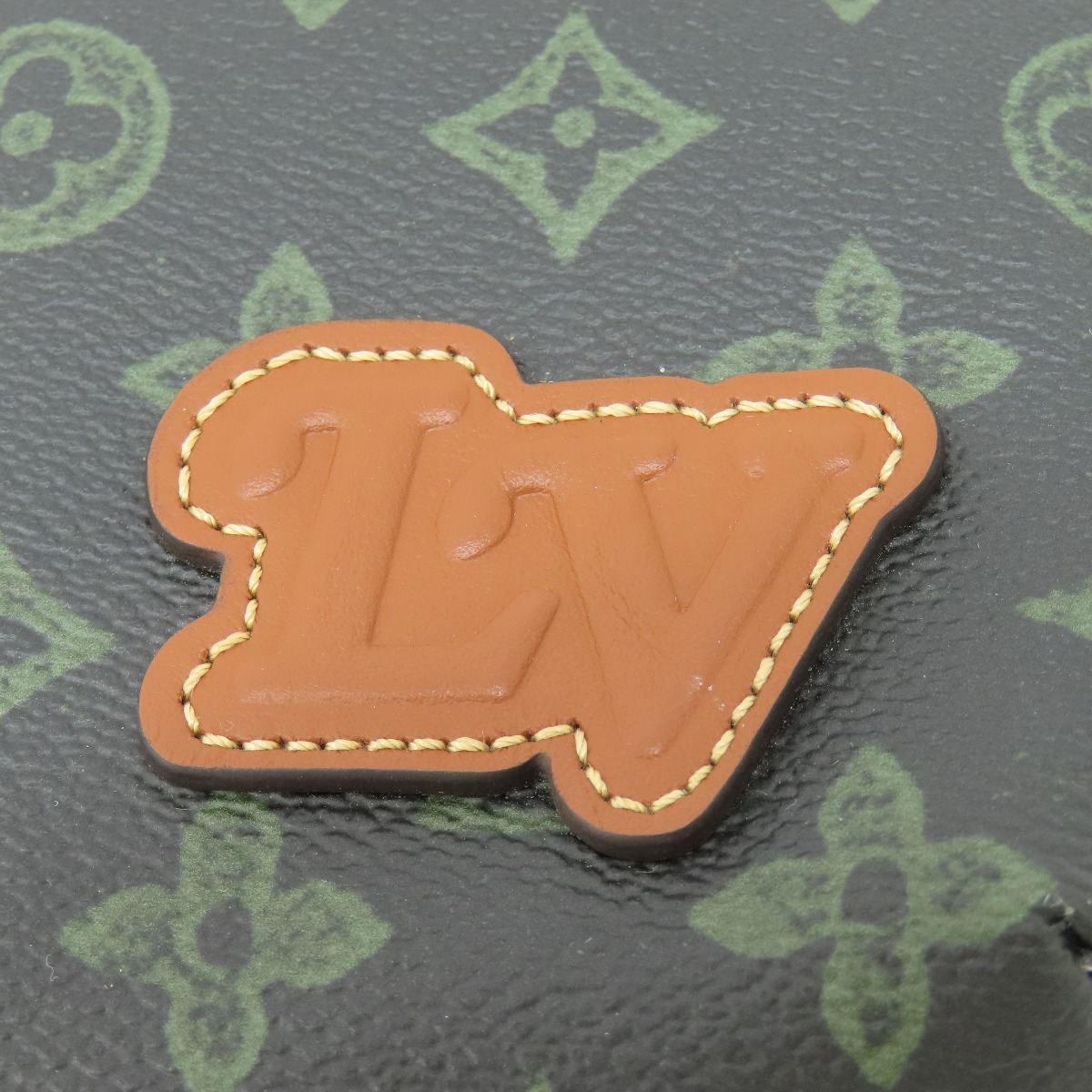 LOUIS VUITTON M46344 body bag Avenue Sling Bag Monogram