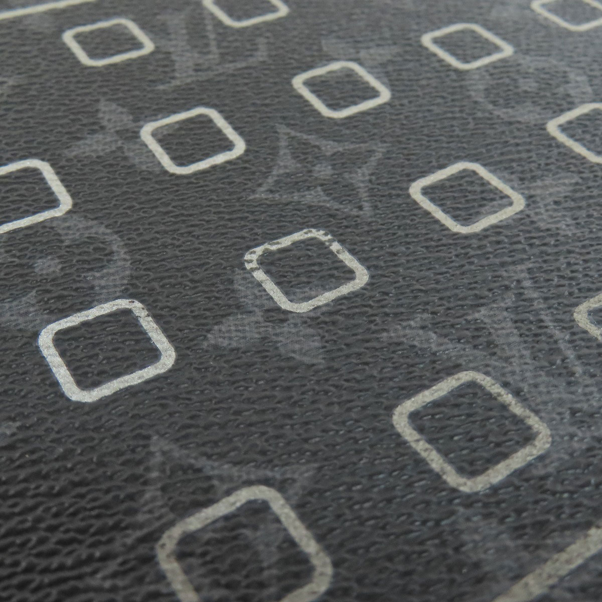 LOUIS VUITTON M64449 iPad case Fragment collaboration