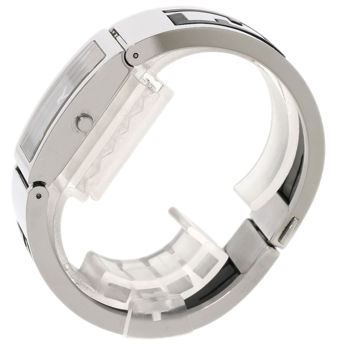 737 FENDI 時計　3250L バングル レディース　シルバー ブラック FENDI フェンディ 3250L バングルウォッチ QZ ブラック文字盤腕時計