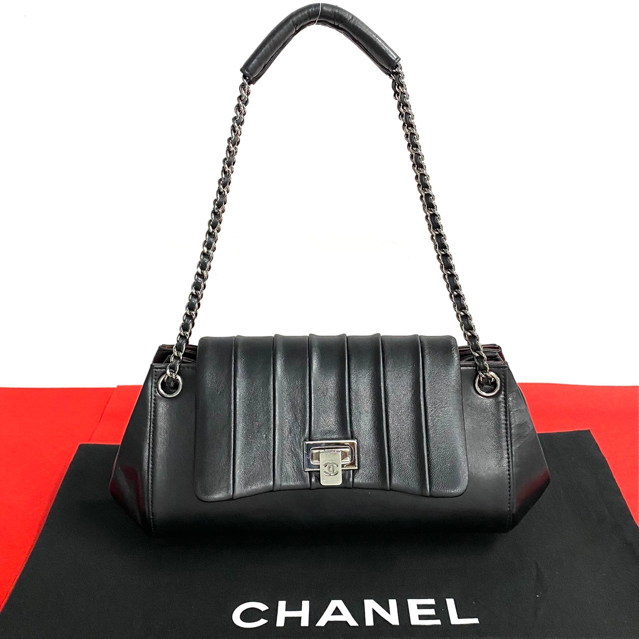 CHANEL Mademoiselle Chain Shoulder COCO Mark Shoulder Bag lambskin black 45795