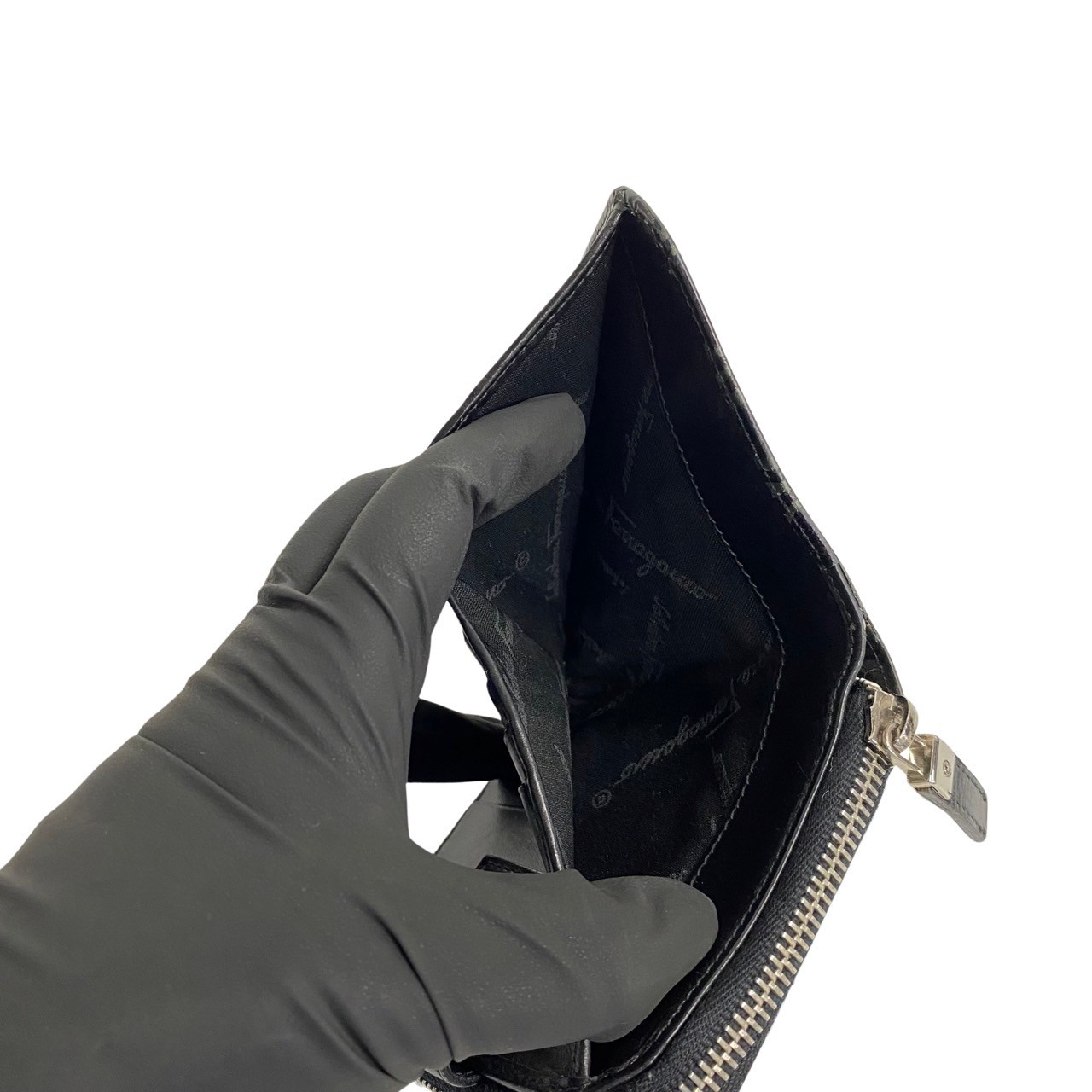 Salvatore Ferragamo Gancini Bifold Wallet leather black 30952 | eBay