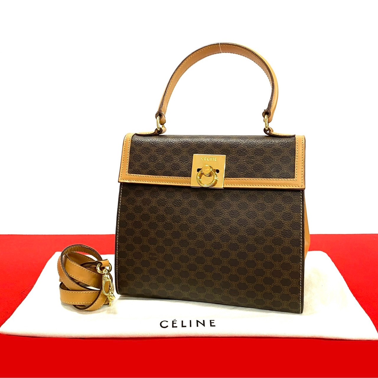 CELINE Macadam Blason Triomphe Pattern Logo Ring Metal  display picture 3