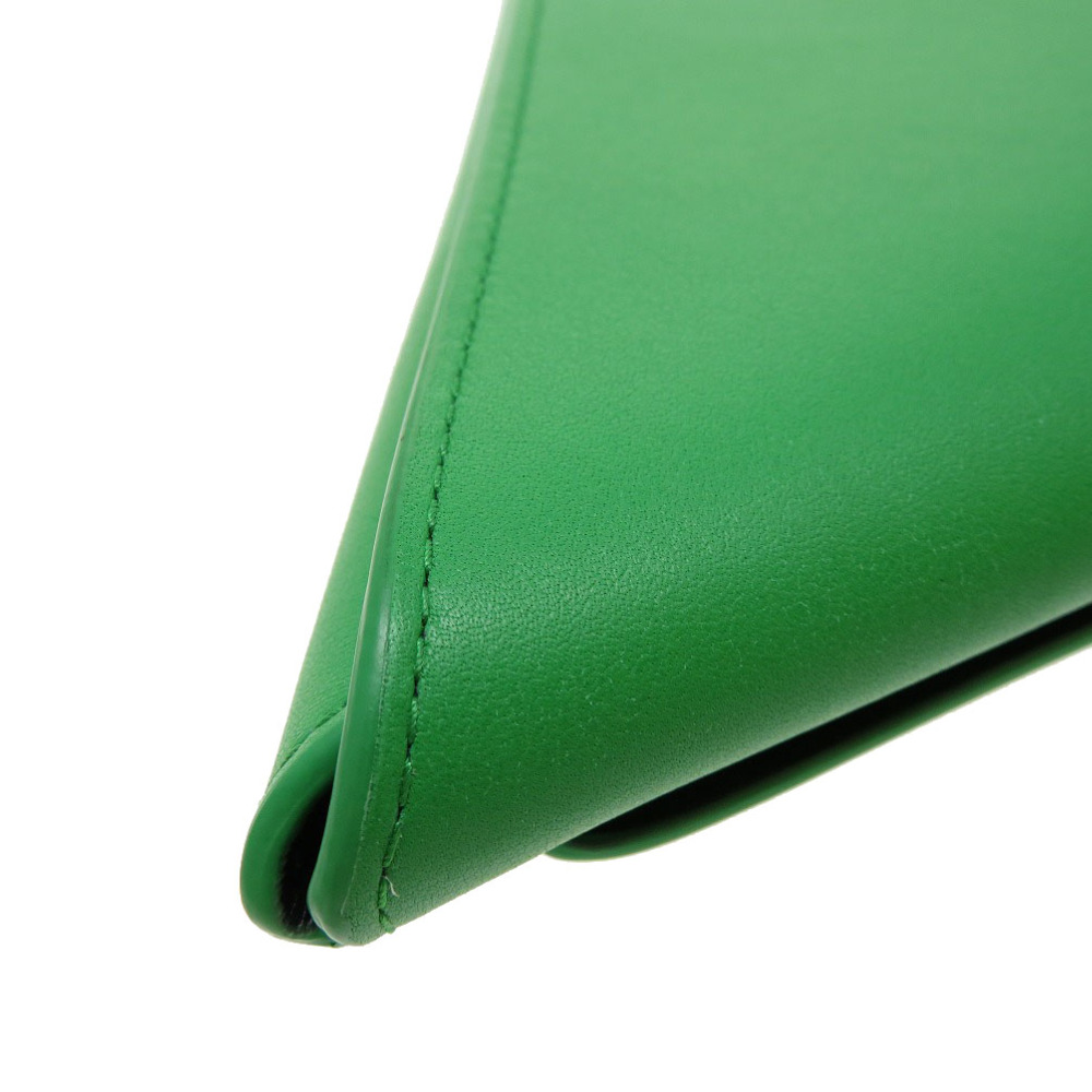 AUTHENTIC BOTTEGA VENETA Triangle Clutch bag Green Leather