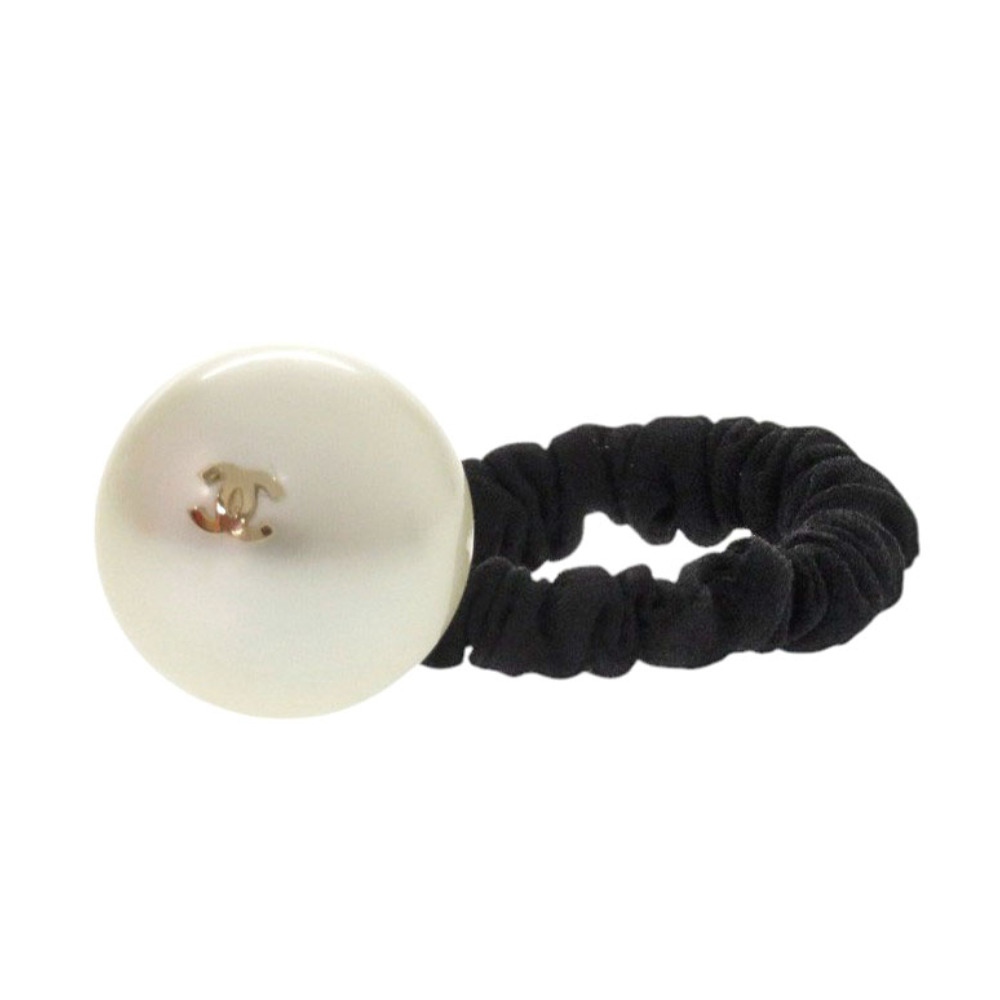 AUTHENTIC CHANEL CC Mark Hair Tie Scrunchie White/Black Faux  display picture 3