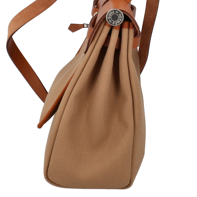 HERMES Herbag Zip PM Toile Military/Vashhunter Tote Bag Chai