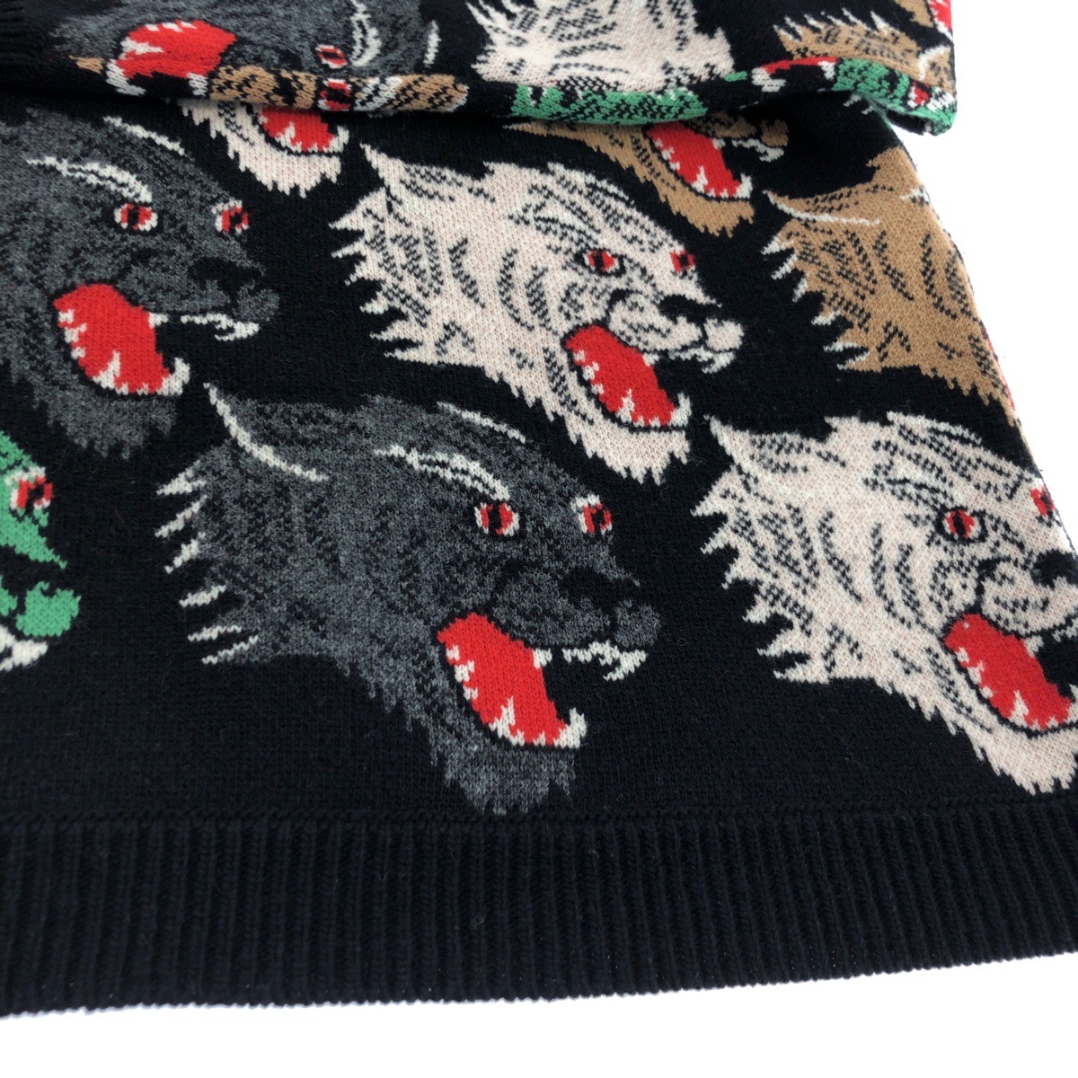 GUCCI Panther Face 526599 X9X30 Knit sweater Black