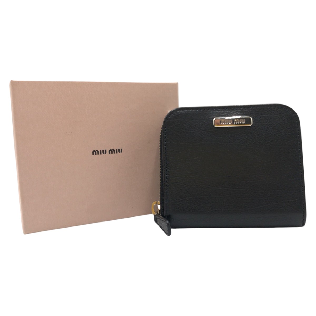 完成品 Miu Miu SilverHardware Black Black wallet Compact wallet 小物