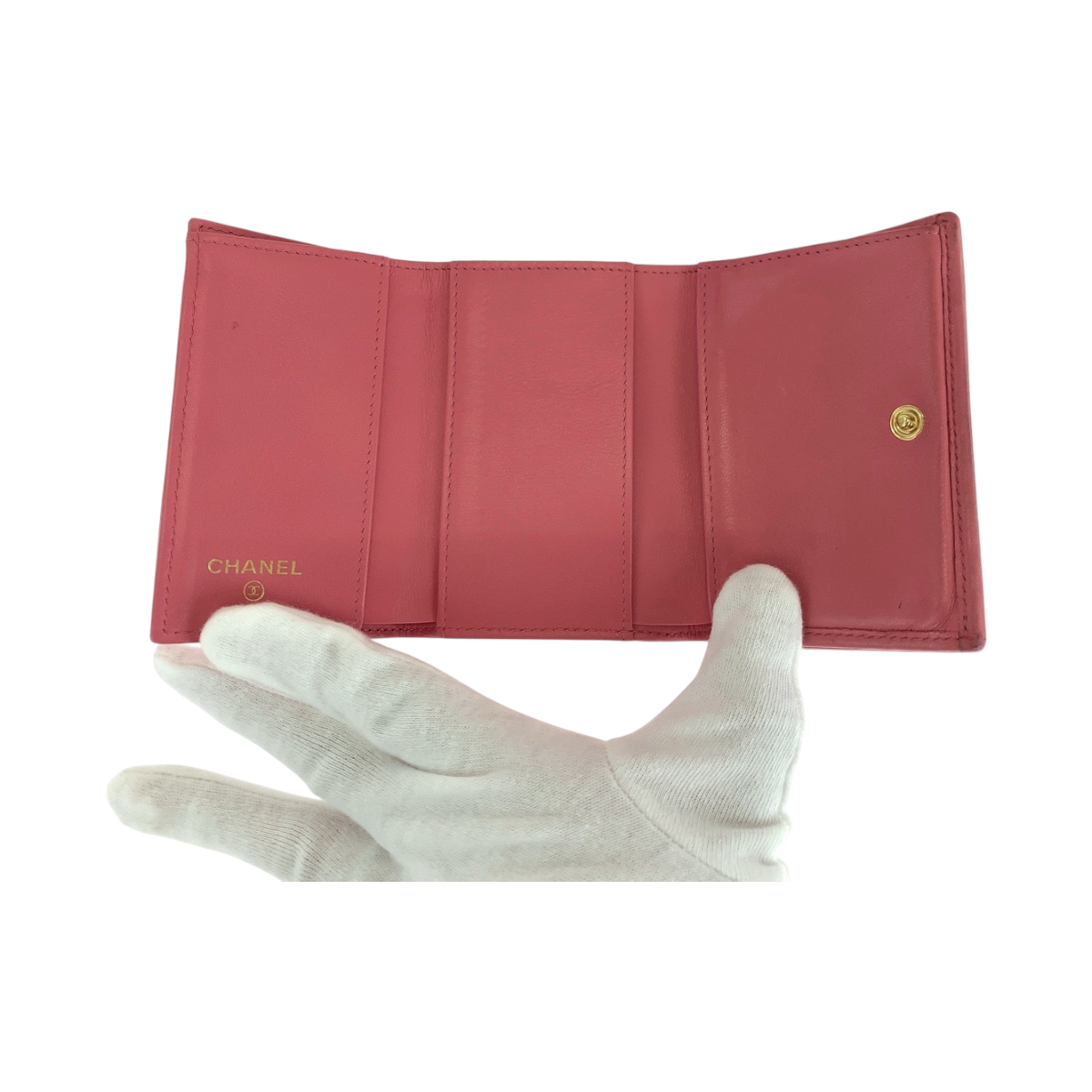 CHANEL 19 year old Matelasse Small Flap COCO Mark Compact