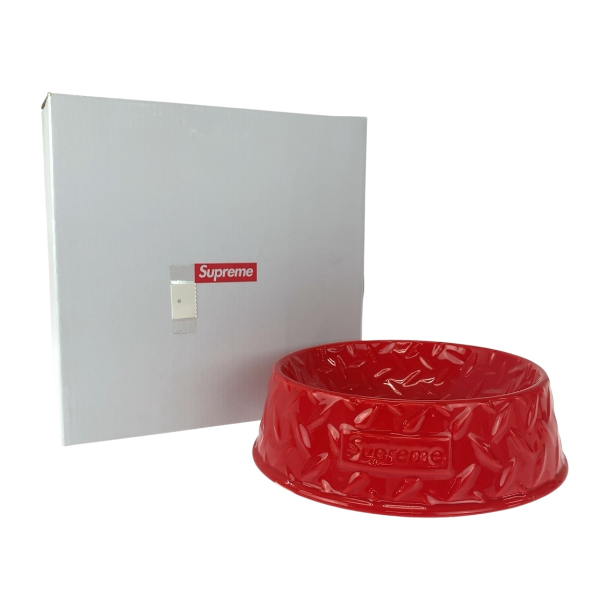 Supreme 23Stainless Steel DIAMOND PLATE DOG BOWL Dog bowl for pets