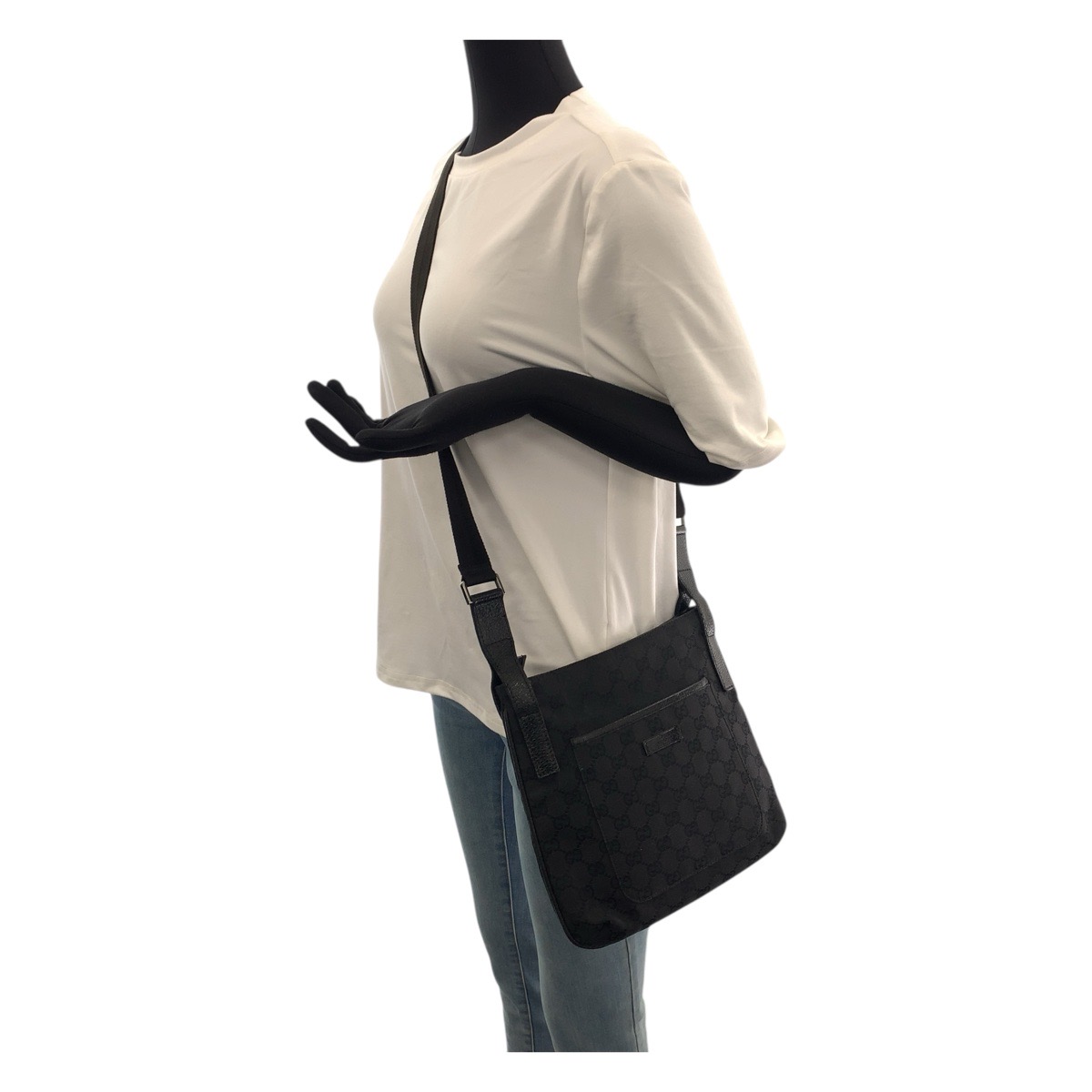 GUCCI 122793 Shoulder Bag Pochette Black SilverHardware GG canvas