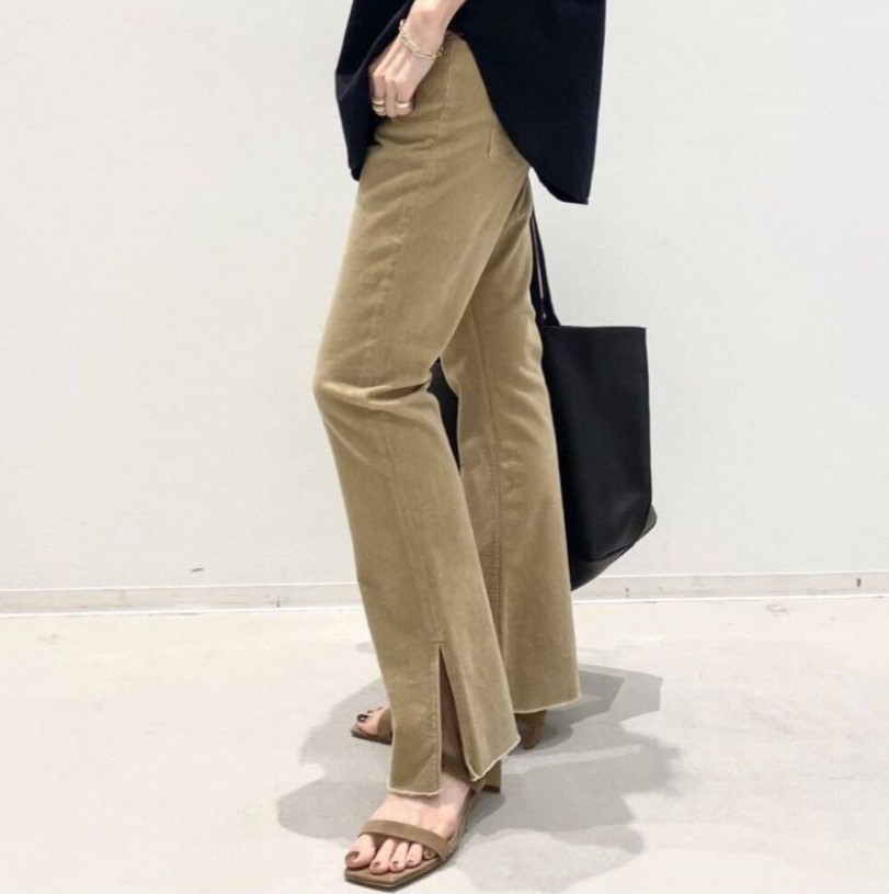 upperhightsJENNA CORDUROY SLIT PANTS - カジュアルパンツ