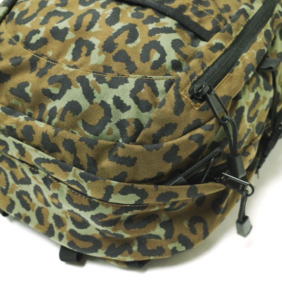 シュプリーム 10SS GUIDE28 Backpack バックパック