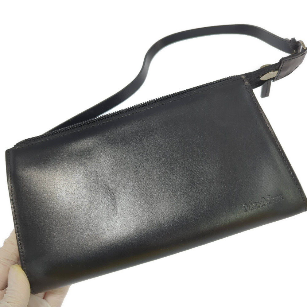 大人気【MAXMARA】Minibag in pelle カフレザー ミニバッグ Small leather handbags | Max Mara
