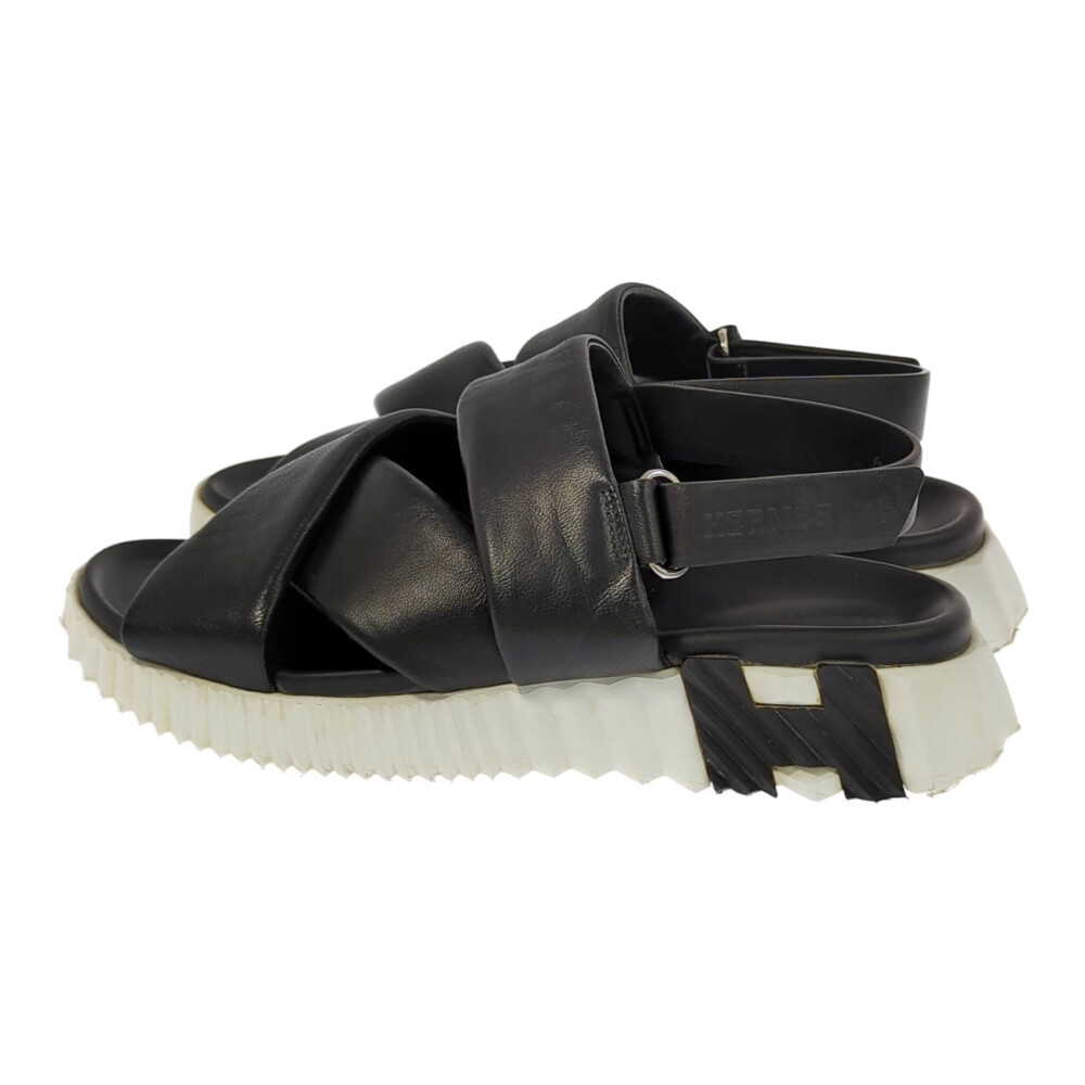 HERMES サンダルズ・エレクトリック Electric sandal | Hermès USA