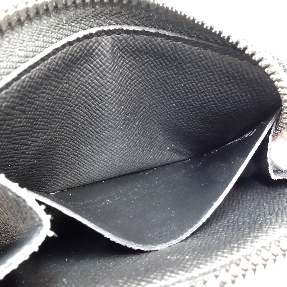 LOUIS VUITTON Coin case Porte Monnaie Jour Monogram Eclipse M63536