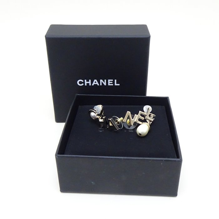 CHANEL シャネル A22K ピアス アクセサリー ジュエリー 小物