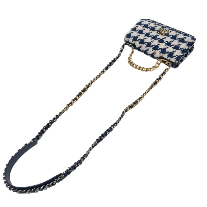 CHANEL CHANEL19 Chain wallet AP0957 Shoulder Bag Japan