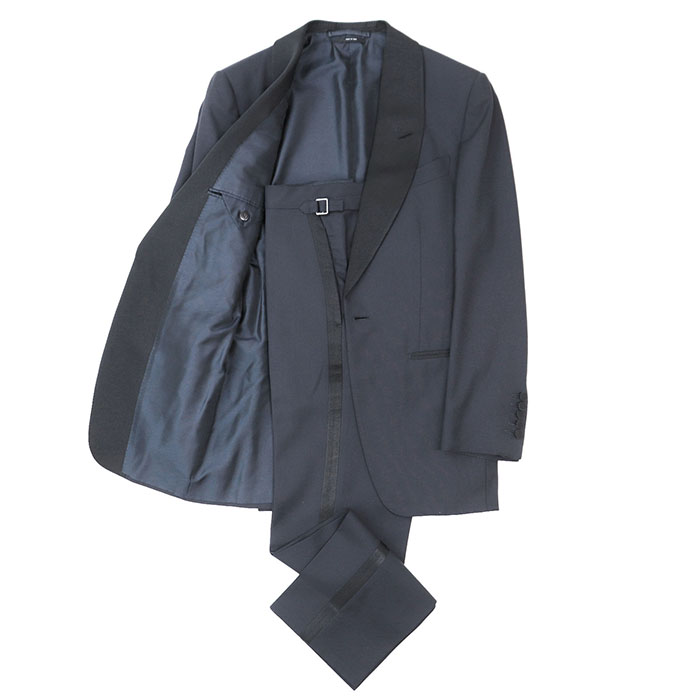 TOM FORD Tailored Suit Setup Jacket & Slacks Tuxedo TOM FORD Tailored Suit Setup Jacket & Slacks Tuxedo