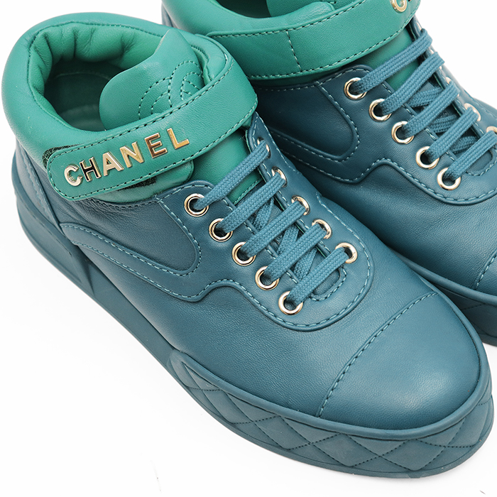 CHANEL Mid-cut Sneakers G34967 Matelassé Sole Women Size 35C Blue