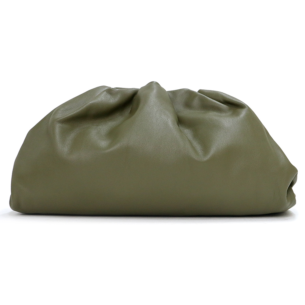 BOTTEGA VENETA ◆ The Pouch Clutch Bag Bottega Veneta The Pouch Leather Clutch – The Luxury
