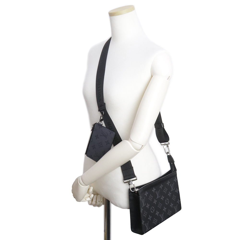 LOUIS VUITTON Gaston Wearable wallet Shoulder bag Monogram