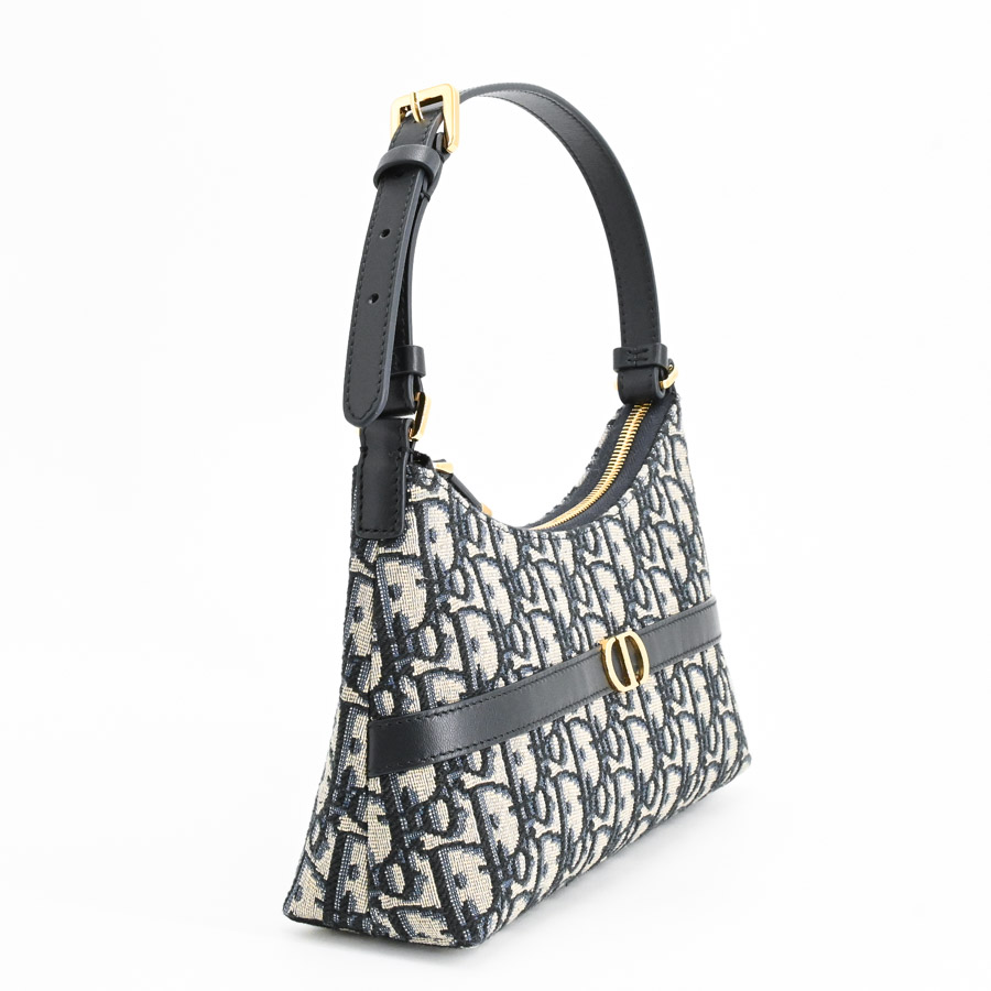 Dior 30 Montaigne Hobo Mini Bag S2381UTZQ_M928 Shoulder Bag / Navy