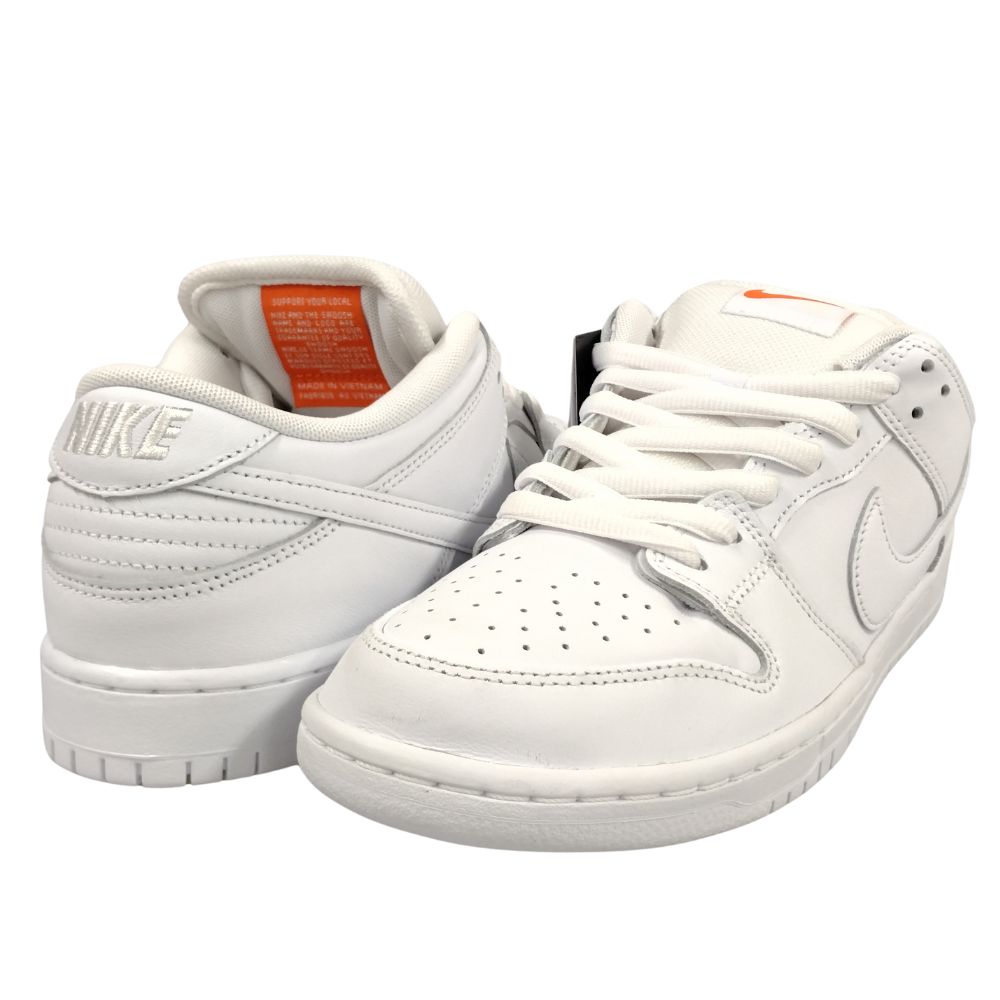 NIKE FJ1674-100 NIKE SB DUNK LOW PRO Triple White Shoes
