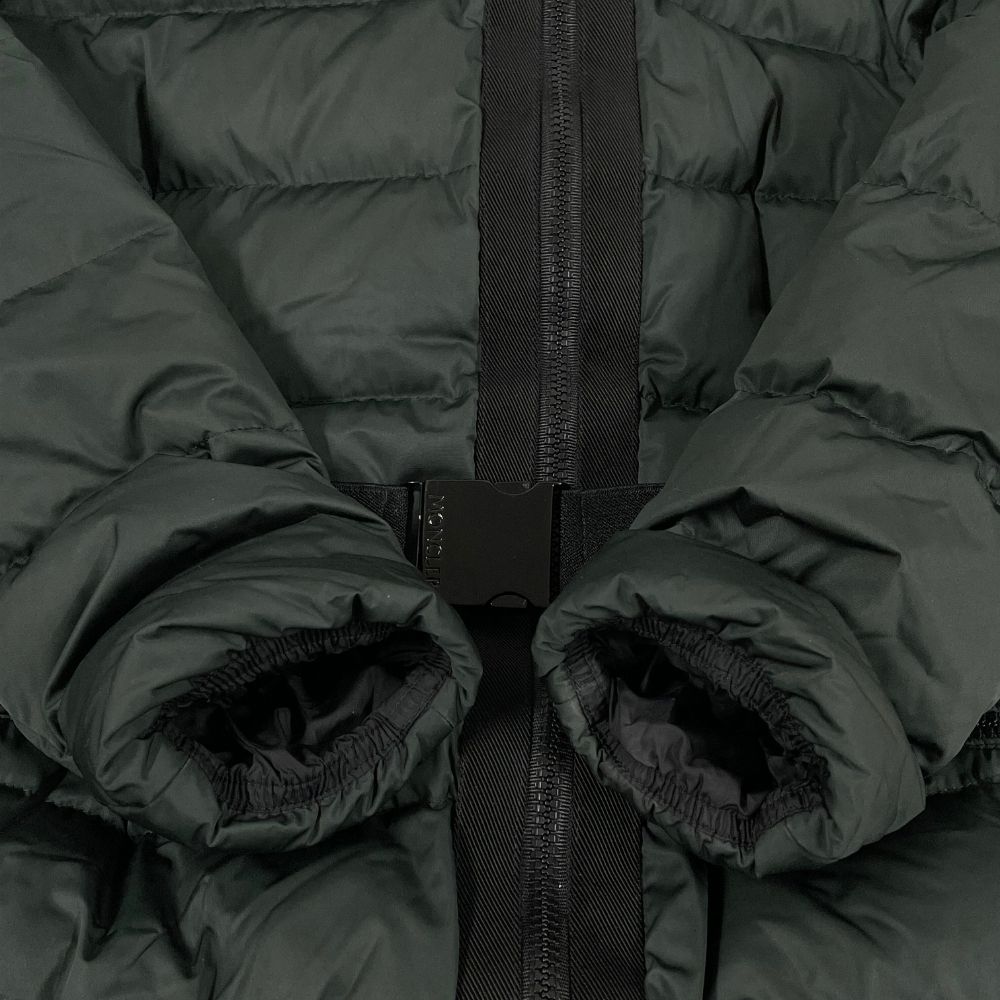 MONCLER - MONCLER モンクレール LANOUX ダウンコート カーキ サイズ0 正規品 / 36808 MONCLER LANOUX down coat khaki 0 Genuine / 36808 | eBay