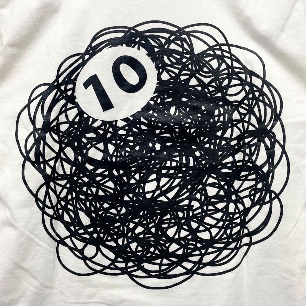 DAMA SURFBOARDS 10 DAMA LONG SLEEVE TEES white M Genuine DAMA SURFBOARDS 10 DAMA LONG SLEEVE TEES white M Genuine