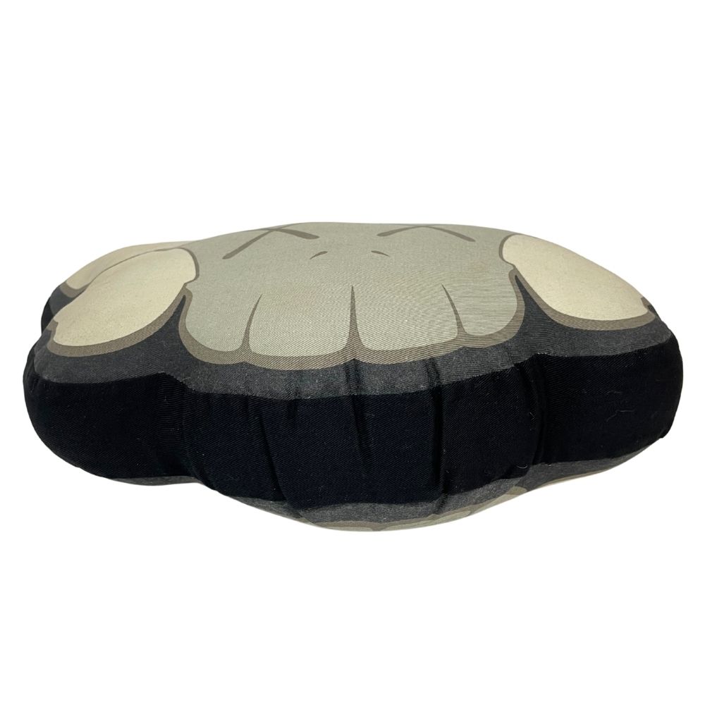 会員様限定 お買い得商品 SOFT TOY MEDICOM KAWS SKULL eBay | 40095 / Genuine CUSHION クッション・座布団