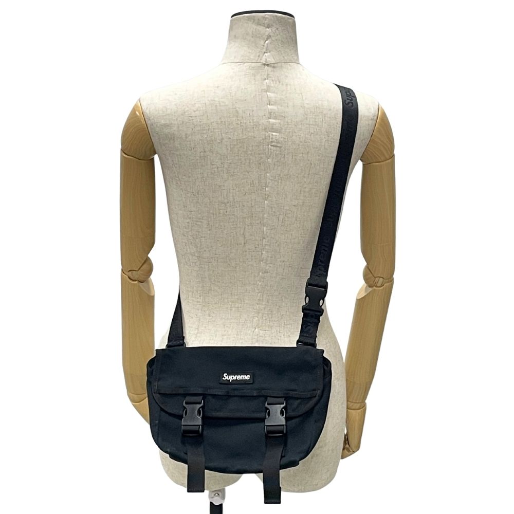 バッグ Supreme 25SS Mini Messenger Bag Supreme Mini Messenger Bag (SS25) - $68