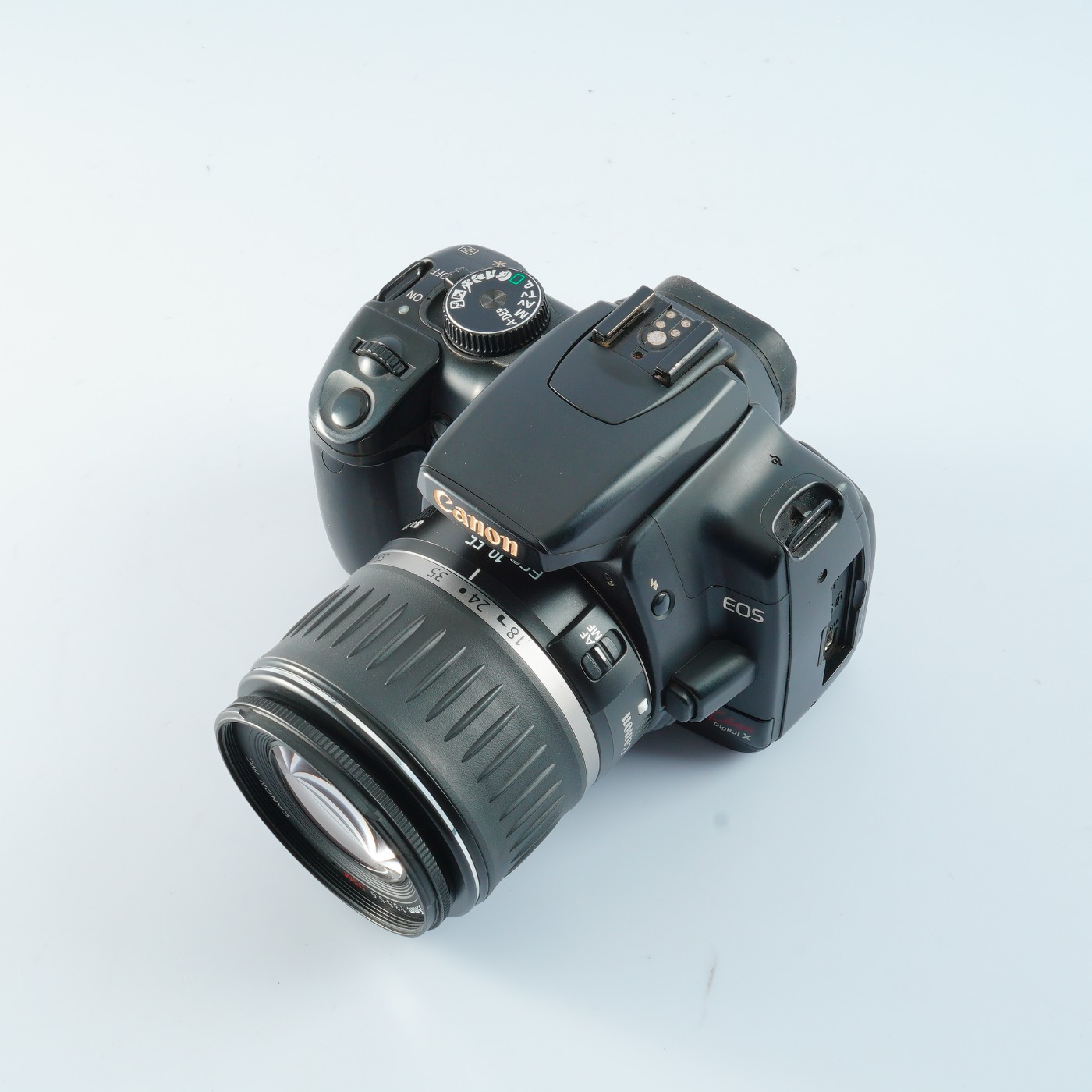 家具 Canon EOS KISS X4 EF-S18-55 IS Canon Digital SLR Camera EOS Kiss X4 EF-S 18-55 IS 18 MP KISSX4