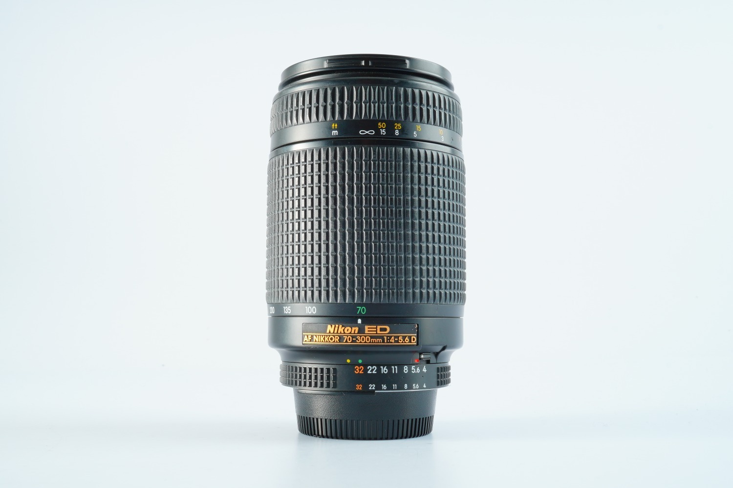Nikon ED AF NIKKOR 70-300mm 1:4-5.6 D 良品 Amazon.com : Nikon 70-300mm f/4-5.6D ED Auto Focus Nikkor