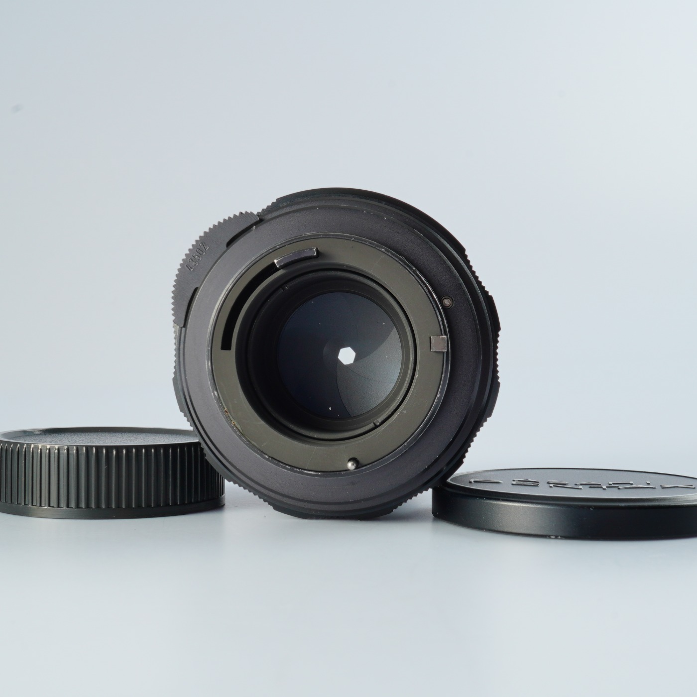 EXCELLENT PENTAX Super Multi Coated Takumar 105mm F/2.8 For M42