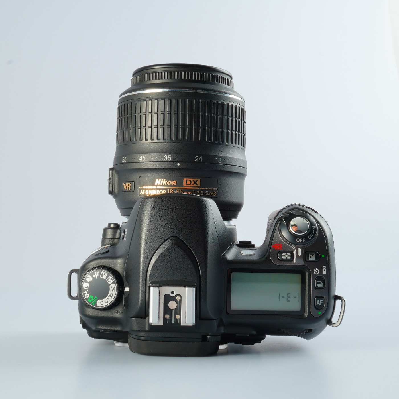 Nikon　D80 　AF-S NIKKOR18-55mm レンズ付き　