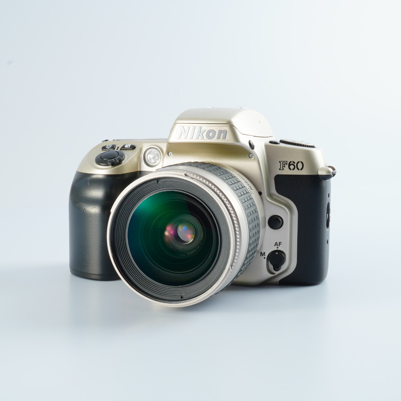 EXCELLENT Nikon F60 ( N60 ) + AF Nikkor 28-80mm F/3.3-5.6G AF Film