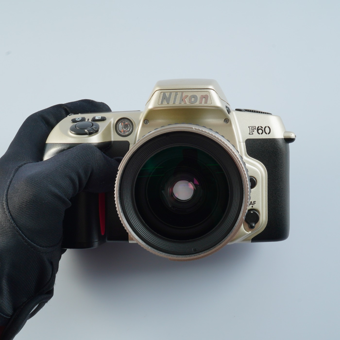 EXCELLENT Nikon F60 ( N60 ) + AF Nikkor 28-80mm F/3.3-5.6G AF Film