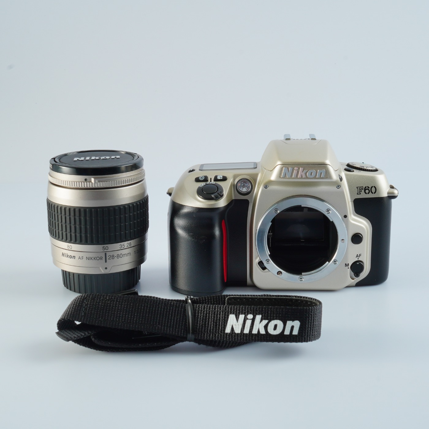 EXCELLENT Nikon F60 ( N60 ) + AF Nikkor 28-80mm F/3.3-5.6G AF Film