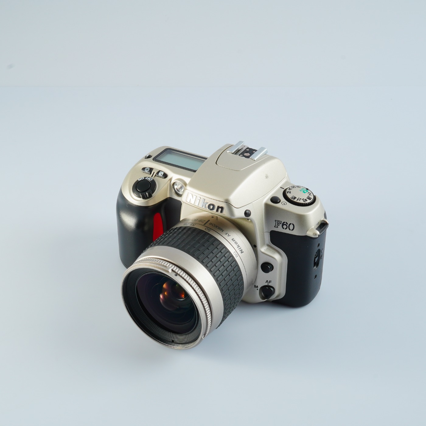 EXCELLENT Nikon F60 ( N60 ) + AF Nikkor 28-80mm F/3.3-5.6G AF Film