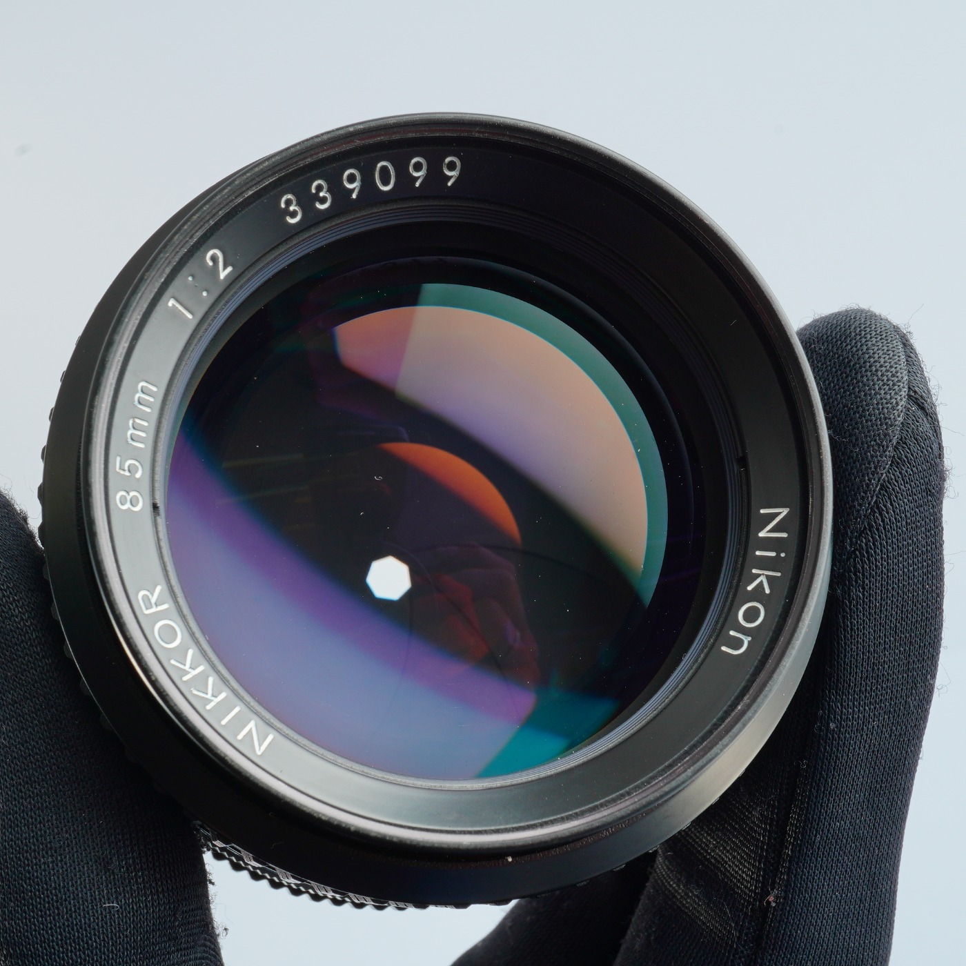 Nikon Ai-S NIKKOR 85mm F2 85/1:2 ニコン AISニッコール MFレンズ