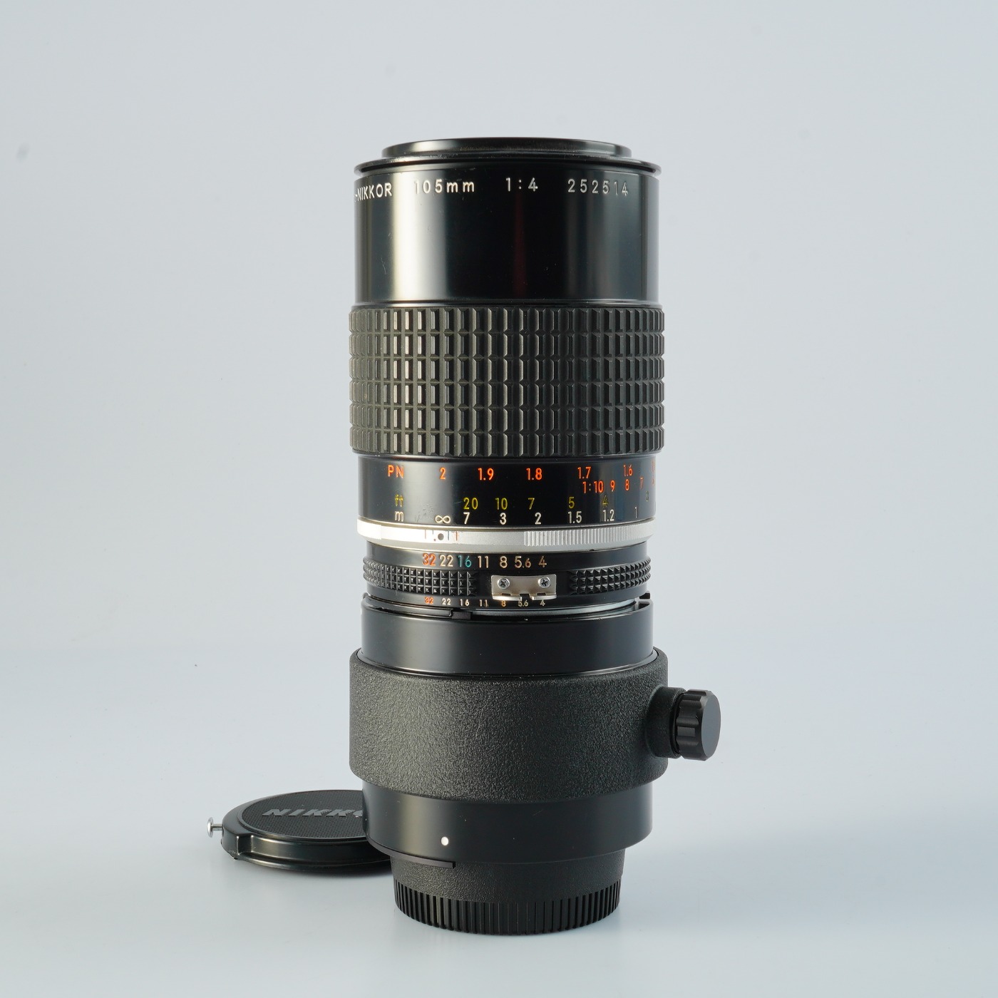 EXCELLENT Nikon Micro-NIKKOR 105mm F/4 Ai-s + PN-11 EXCELLENT Nikon Micro-NIKKOR 105mm F/4 Ai-s + PN-11